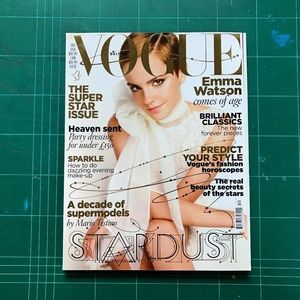 Vogue British UK Dec2010 magazine